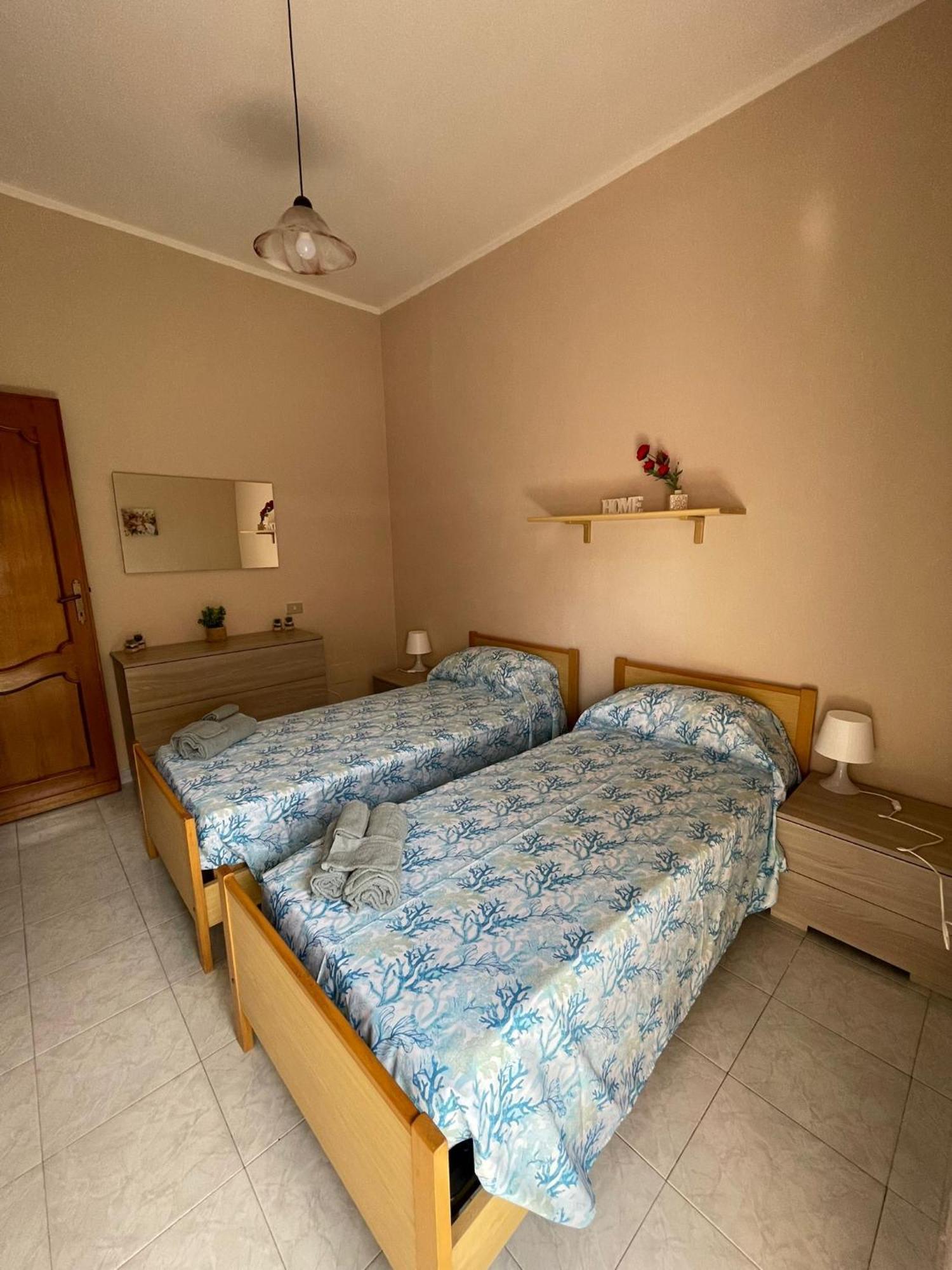 Appartement Casa Elena à Cagliari Extérieur photo
