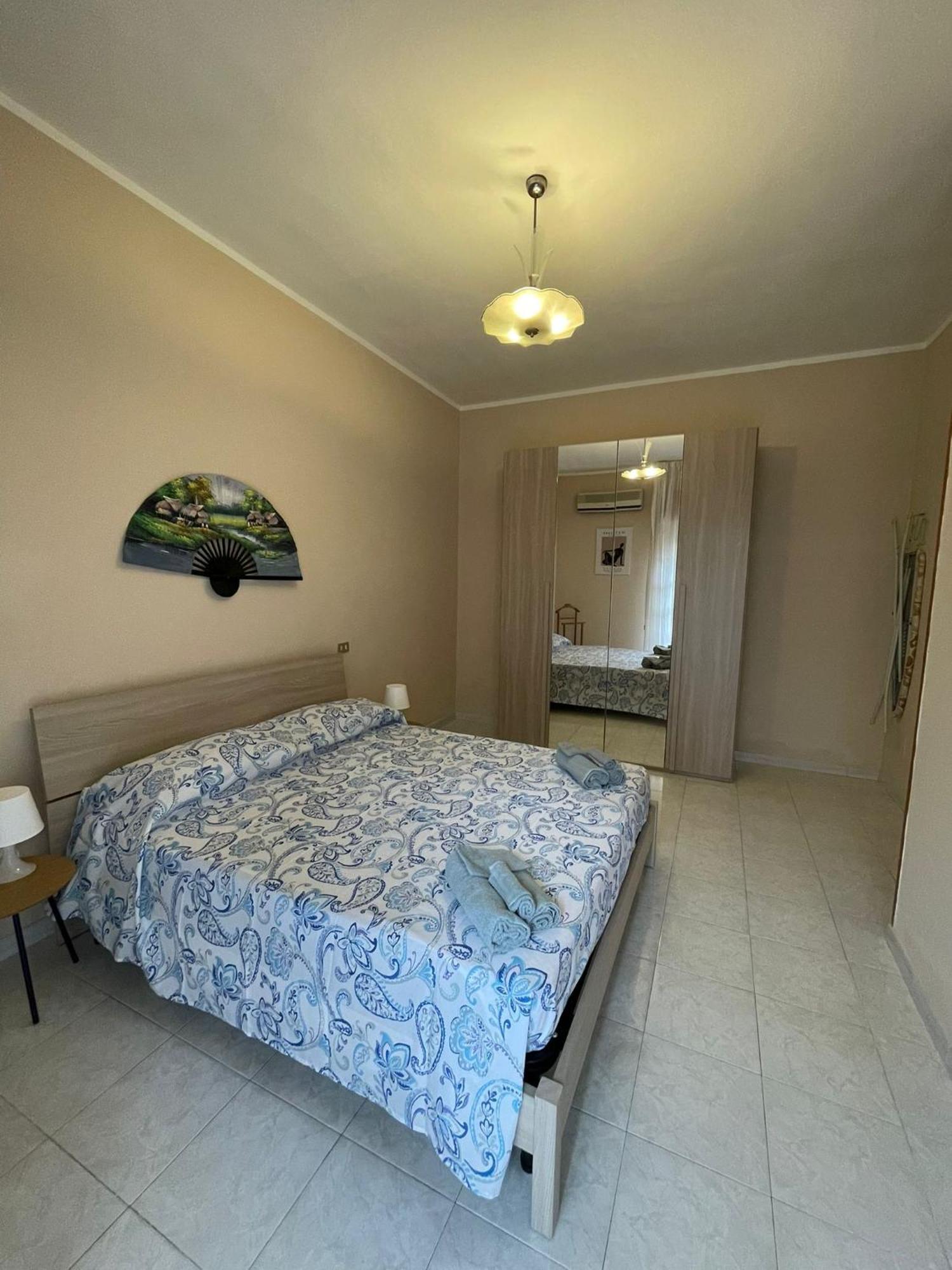 Appartement Casa Elena à Cagliari Extérieur photo